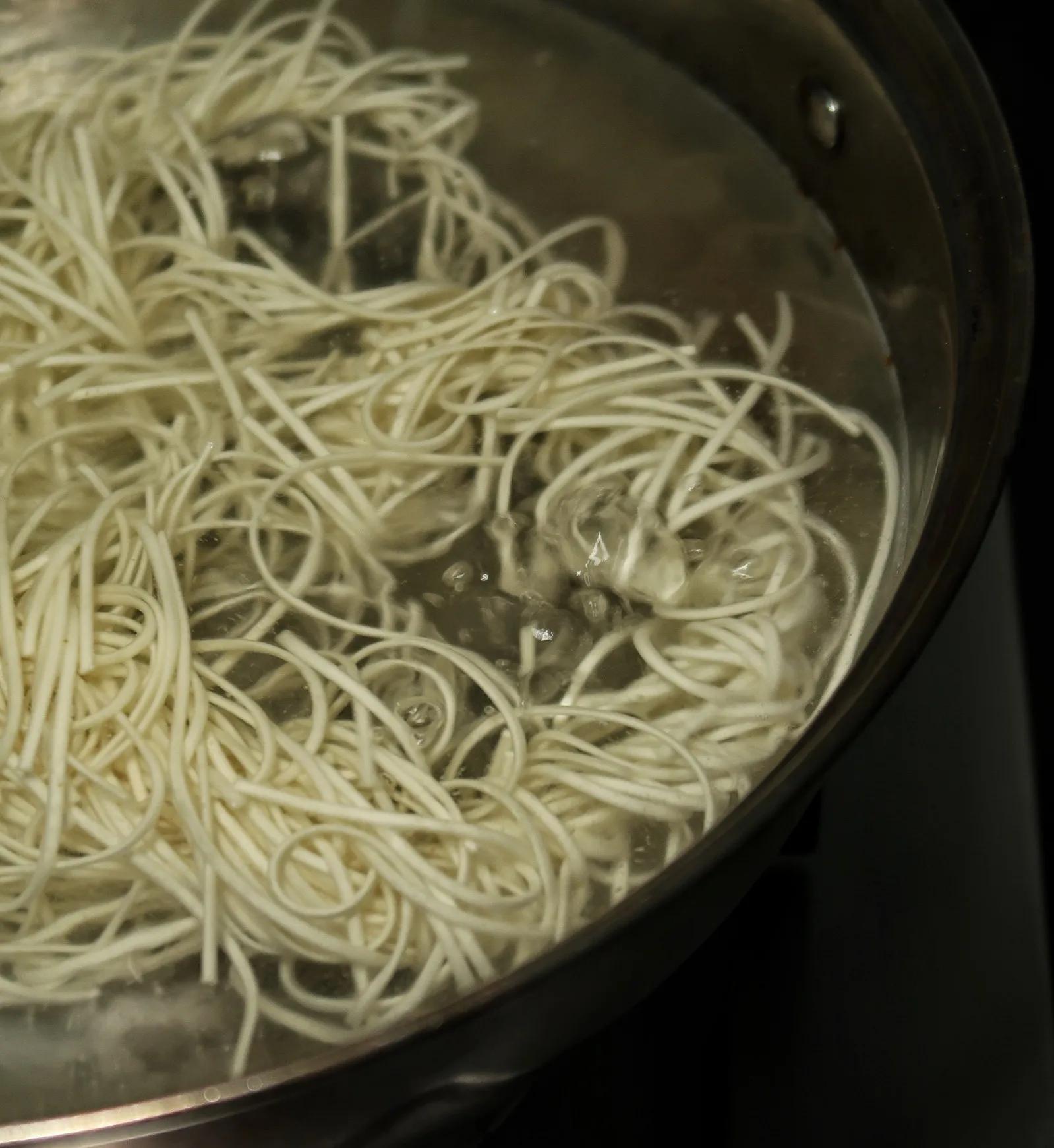 干碱水面煮面的技巧,煮碱面正确做法