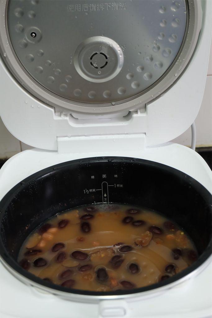 自制八宝粥更粘稠需要加什么调料,商用自制八宝粥的家常做法