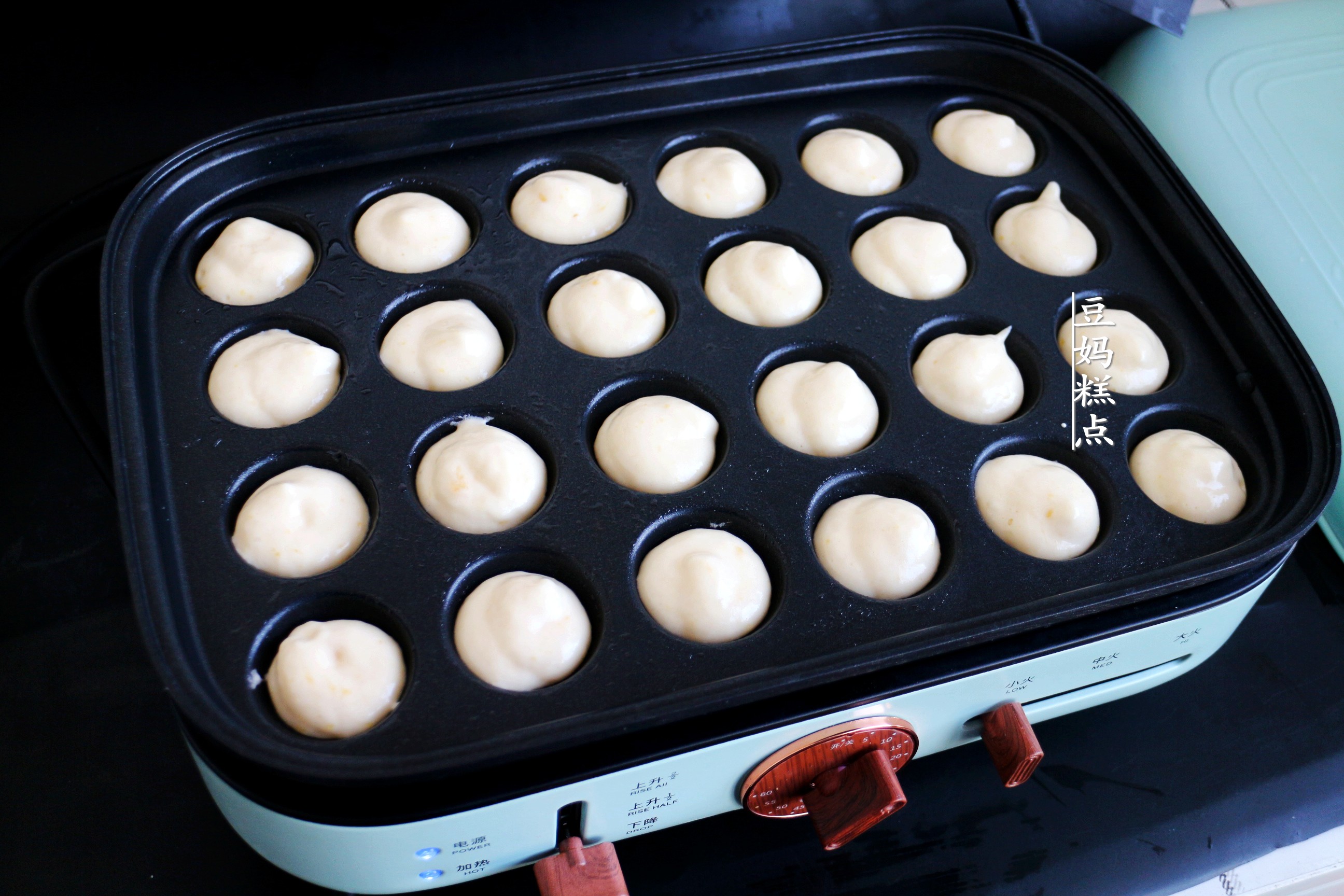 不用烤箱做迷你小蛋糕,儿童小蛋糕做法家庭版不需烤箱