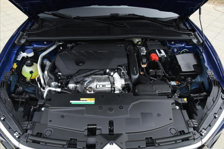 凡尔赛c5x和思域谁安全,凡尔赛c5x对比cx4百公里加速