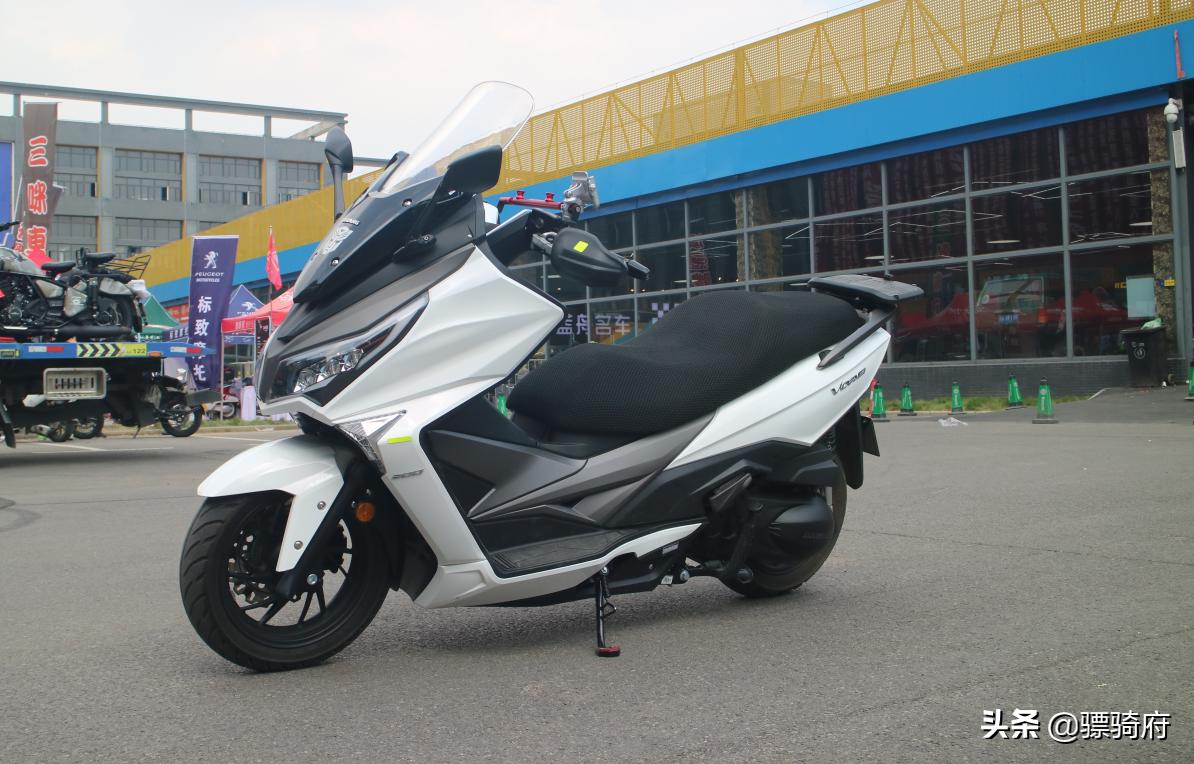 大阳v锐300与本田nss350对比评测,大阳v锐300高速测评