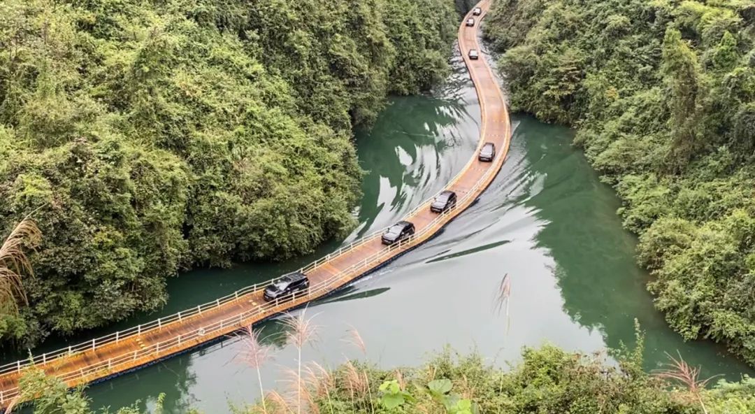 变形金刚雪佛兰创酷,雪佛兰开拓者泥巴