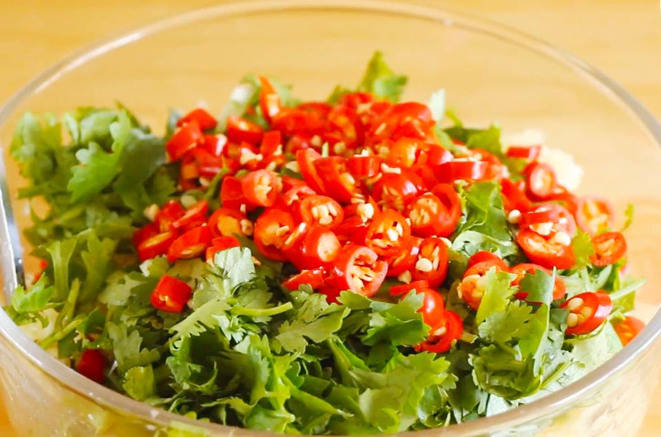 又到腌茄子的季节,腌茄子有几种方法