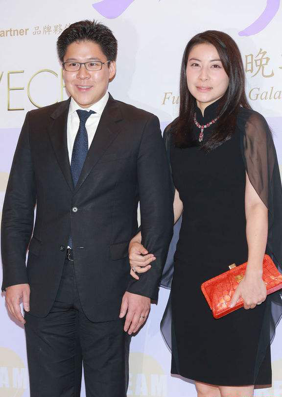 郭晶晶为奥运健儿保驾护航,郭晶晶是因为长相旺夫被霍家宠爱