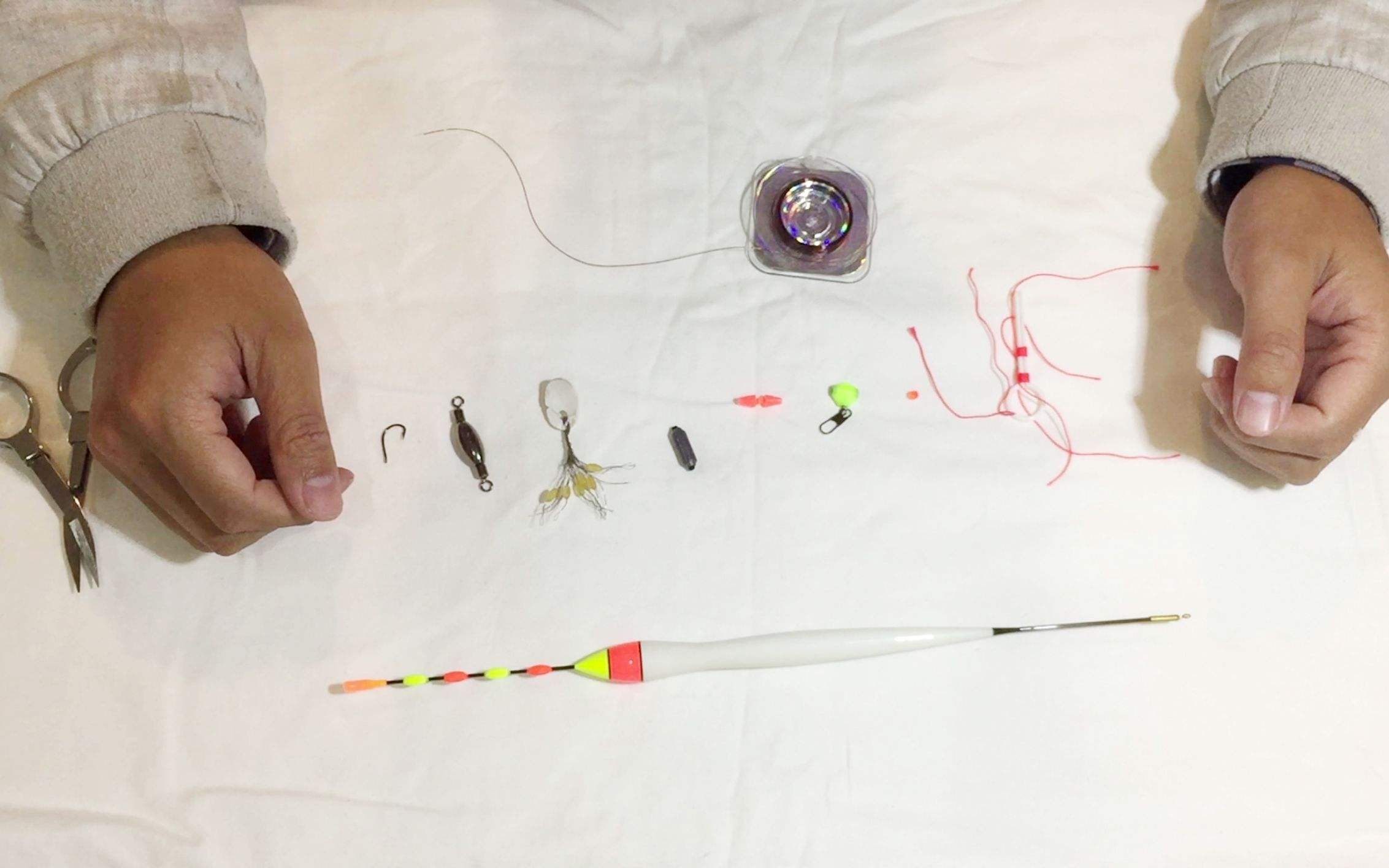 1.5号尼龙通线遛鱼6小时！巨鲤上岸的背后，明白前打竿的野钓优势