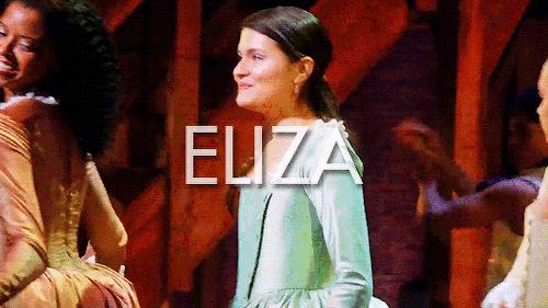 这个英国小姐姐靠给中国人取英文名赚30万镑