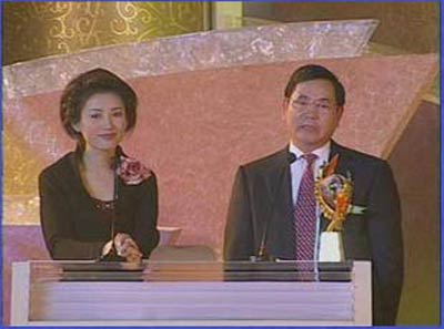 旧闻新读｜2001年十大中国经济人物，有人进入庙堂，有人已经离世