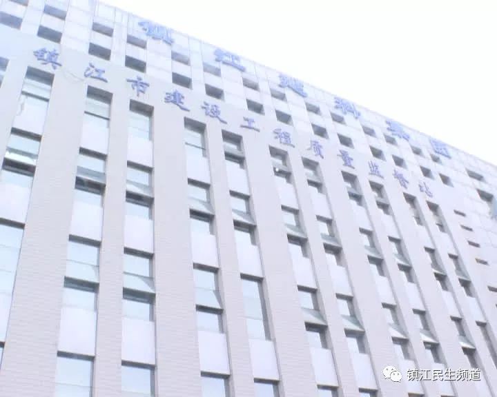 邯郸美的城顶楼漏水,美的城三期别墅