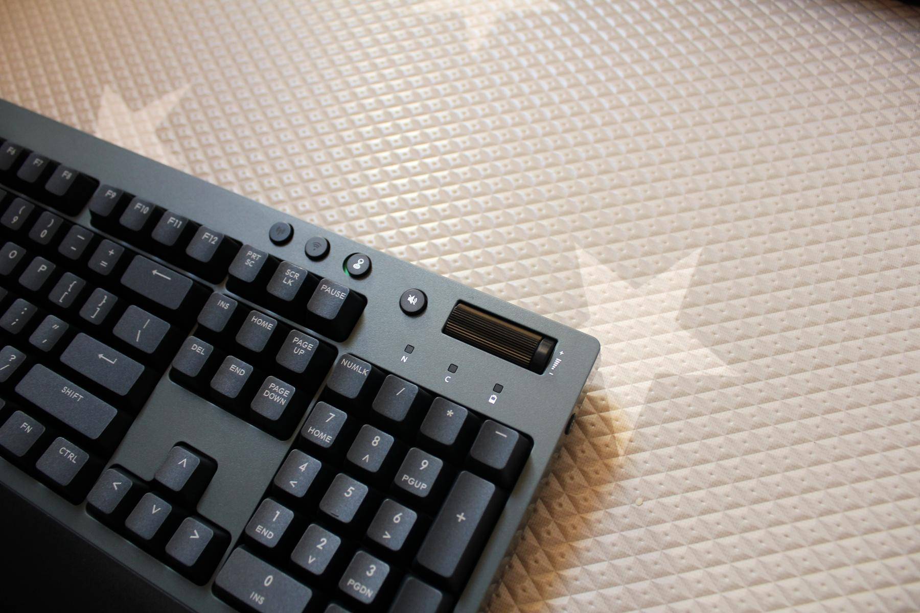 tt椋炶瀹秅821w1涓夋ā鏈烘閿洏璇勬祴,鏇滆秺tt821鏈烘閿洏