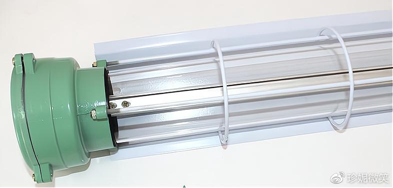 安全升级，防尘防潮，压铸铝防爆LED灯