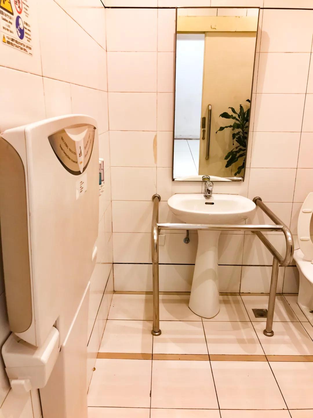 成都市中心商场哪家遛娃最方便?看这篇就够了