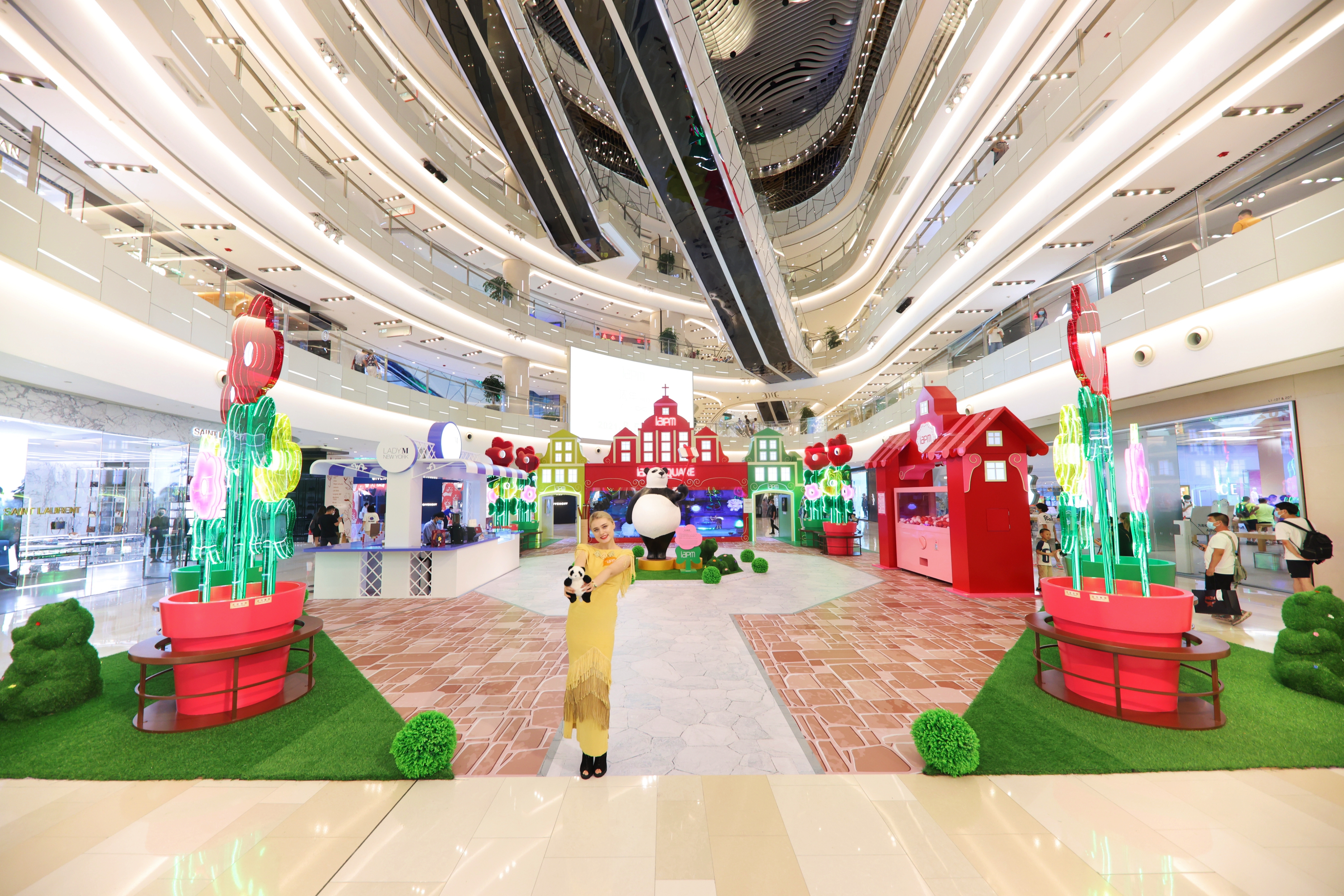 环贸iapm哪一年开业,环贸iapm商场照片