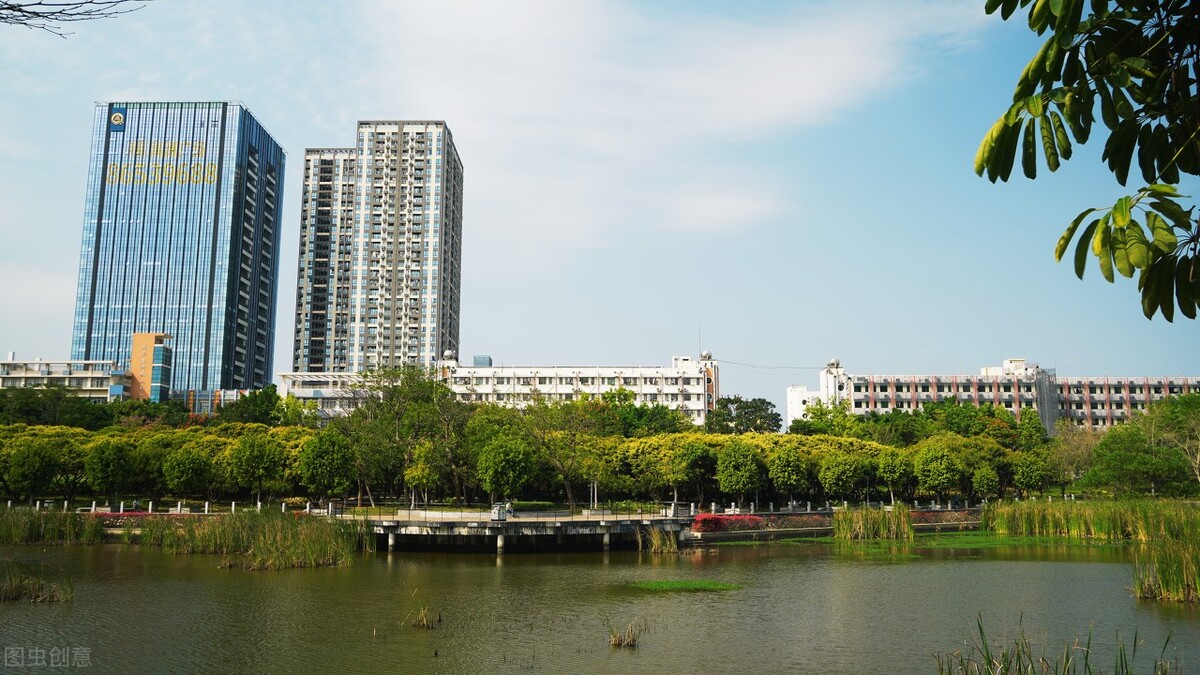 深圳楼市：西丽最顶级的盘还值得入手吗？