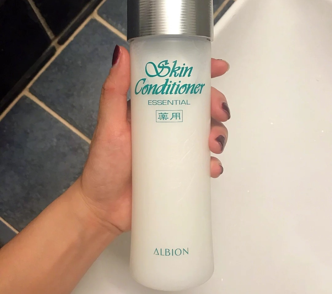 神仙水和黛珂水乳的先后顺序,日本好用水乳套盒