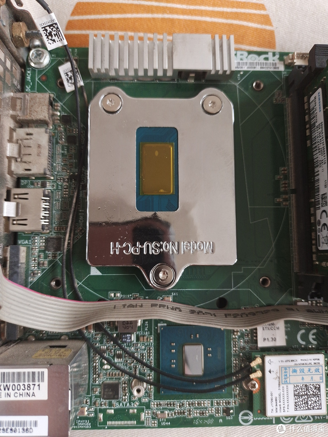 萌妹教学,华擎deskmini搭配6800h