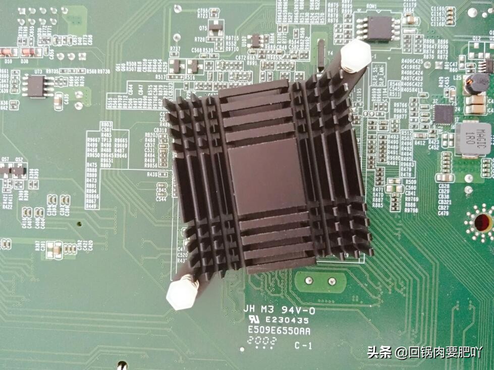 颠覆认知,将折腾进行到底-益德CPU反装主板装机体验