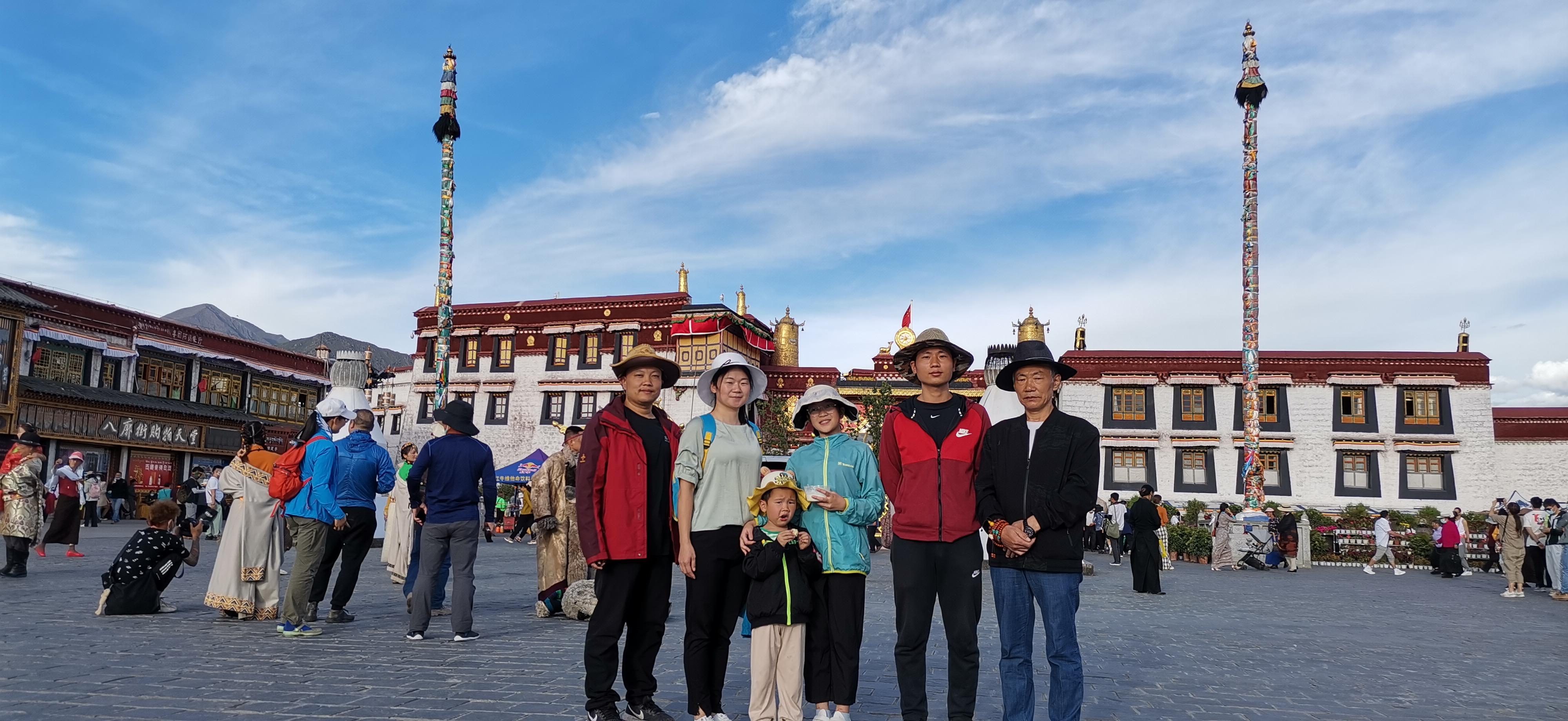 感动！岳阳一老师辗转7000多公里，奔赴*藏西**只为兑现承诺