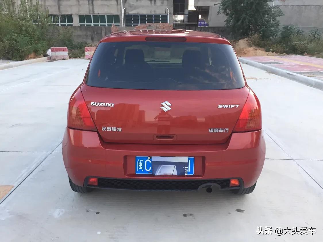 11年铃木雨燕1.3自动二手车价格,12年铃木雨燕翻新整备