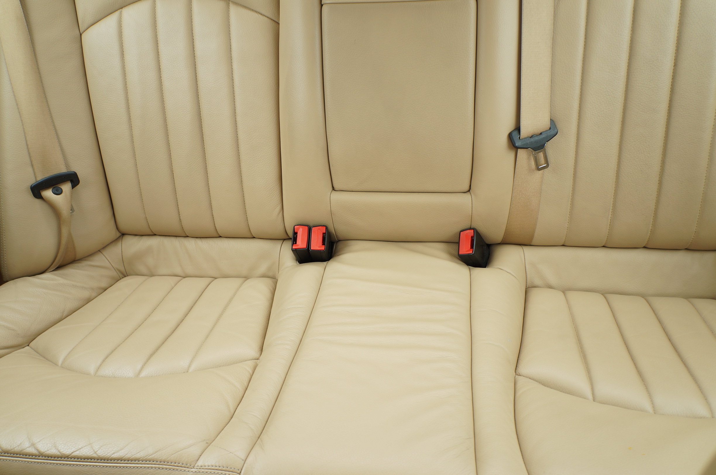 四眼老款奔驰e280,四眼奔驰e280值得入手吗