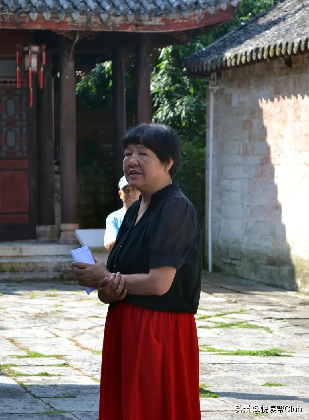 徐霞客描写万峰林的文章,徐霞客漳浦文章