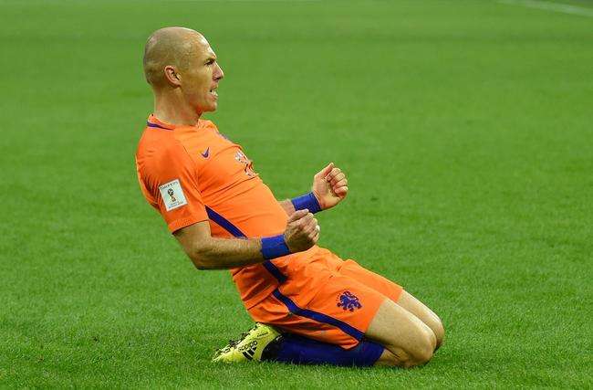 再见罗本再见范佩西,荷兰小飞侠罗本退役了吗