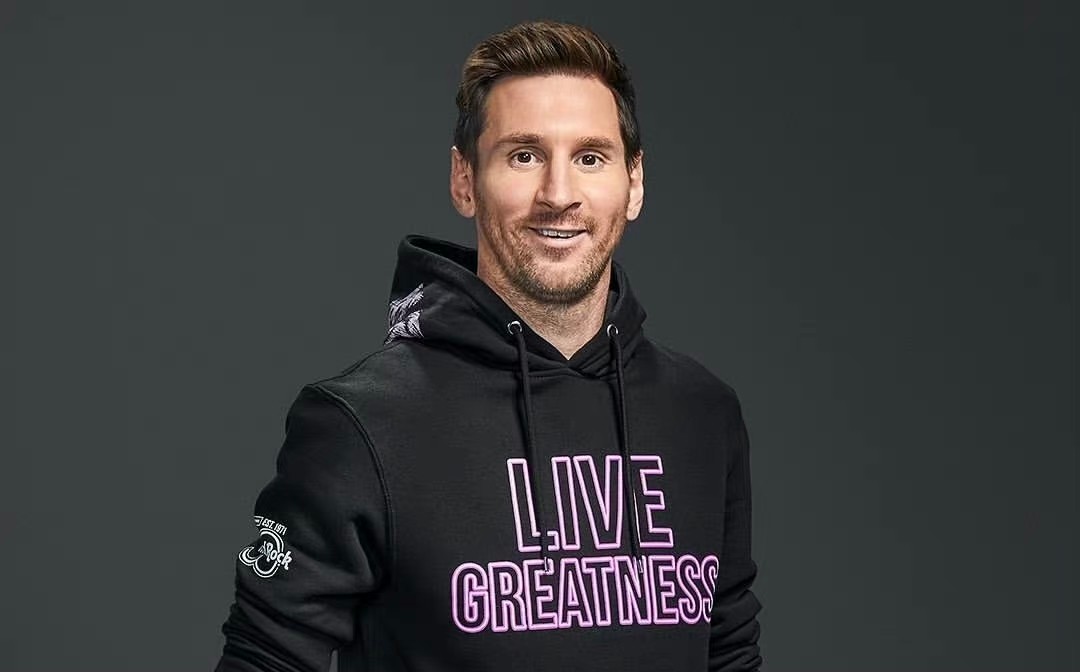 梅西拒绝阿根廷总统接见,梅西公开拒绝领奖新闻