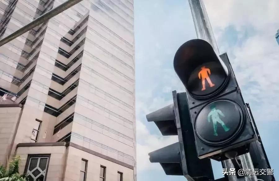 跟大车后面误闯红灯申诉怎么写,跟着前方大车误闯红灯怎么办