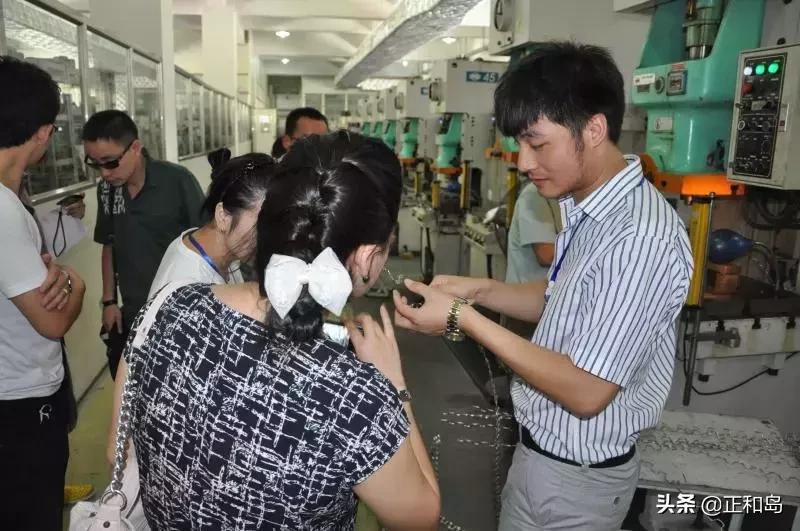 十年前,他在流水线上咬牙,今天他年入2亿,成了行业标杆