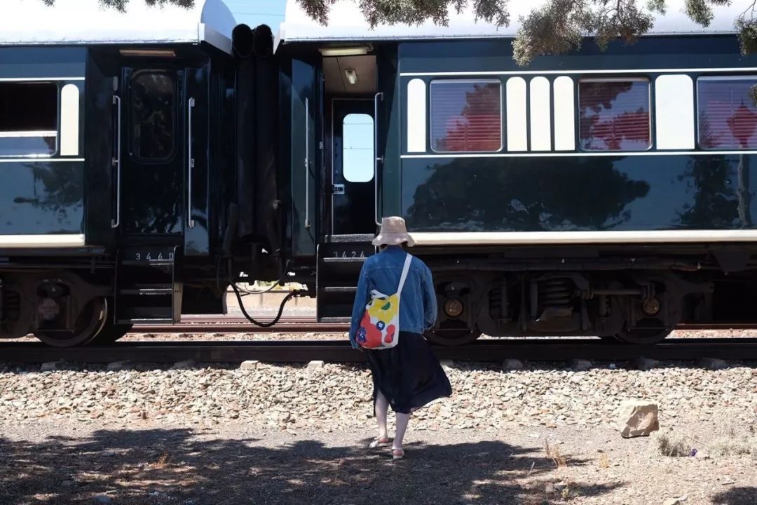 购物分享夏季穿搭,夏季一周穿搭推荐