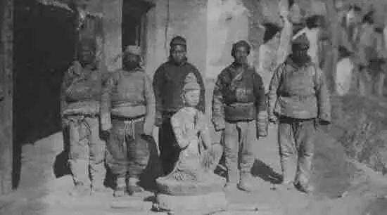 敦煌壁画是如何被盗的？此贼名叫华尔纳，只花了区区150美元