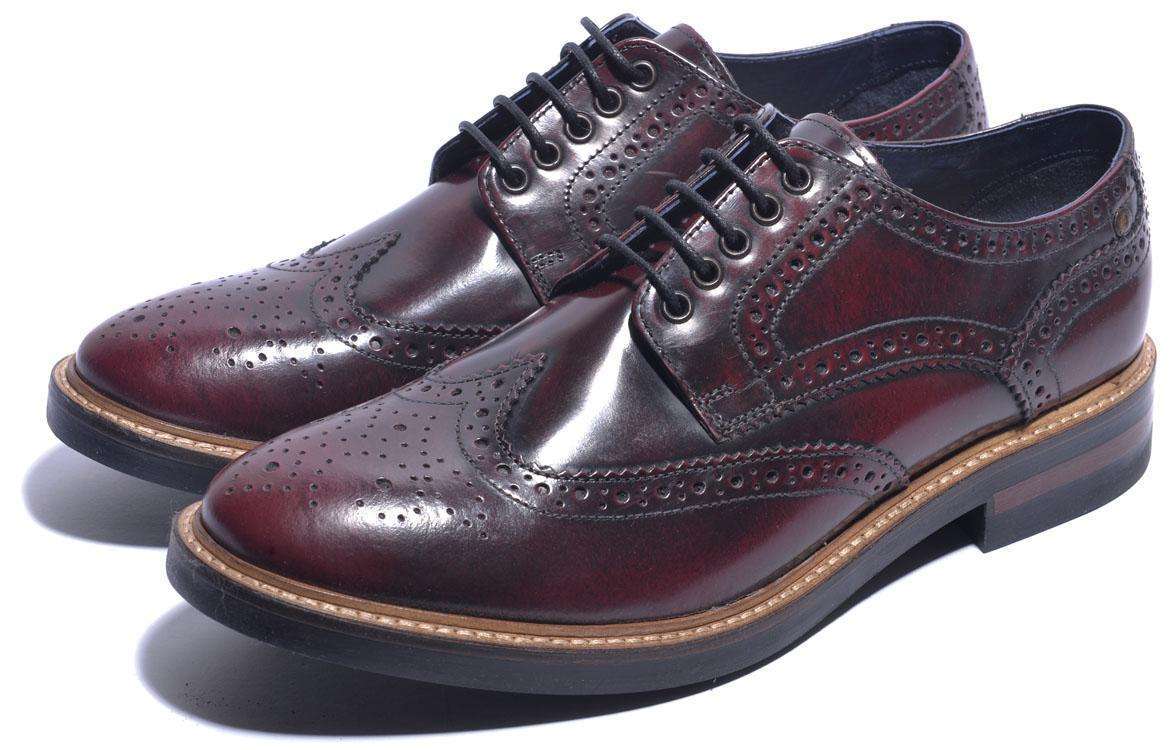 CJ1代终于要来了，新款板鞋时尚度满分，李宁这波新品太诱人