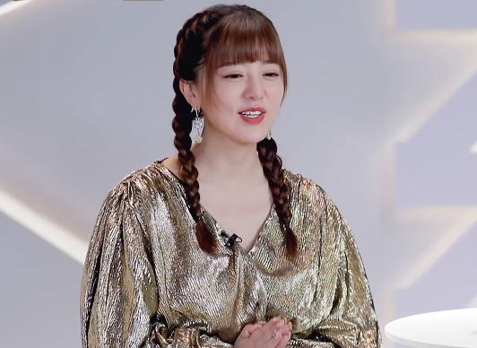 《浪姐》里的隐形富婆，满身高奢镶钻珠宝，身价比整个公司还高？