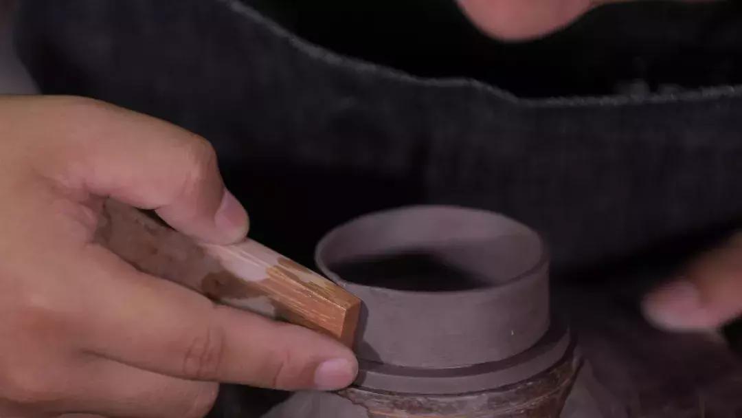 紫砂壶壶盖偏重,手工紫砂壶壶盖越紧越好