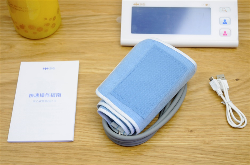 乐心血压计i7怎么激活app,乐心双管血压计i7蓝牙版怎样用