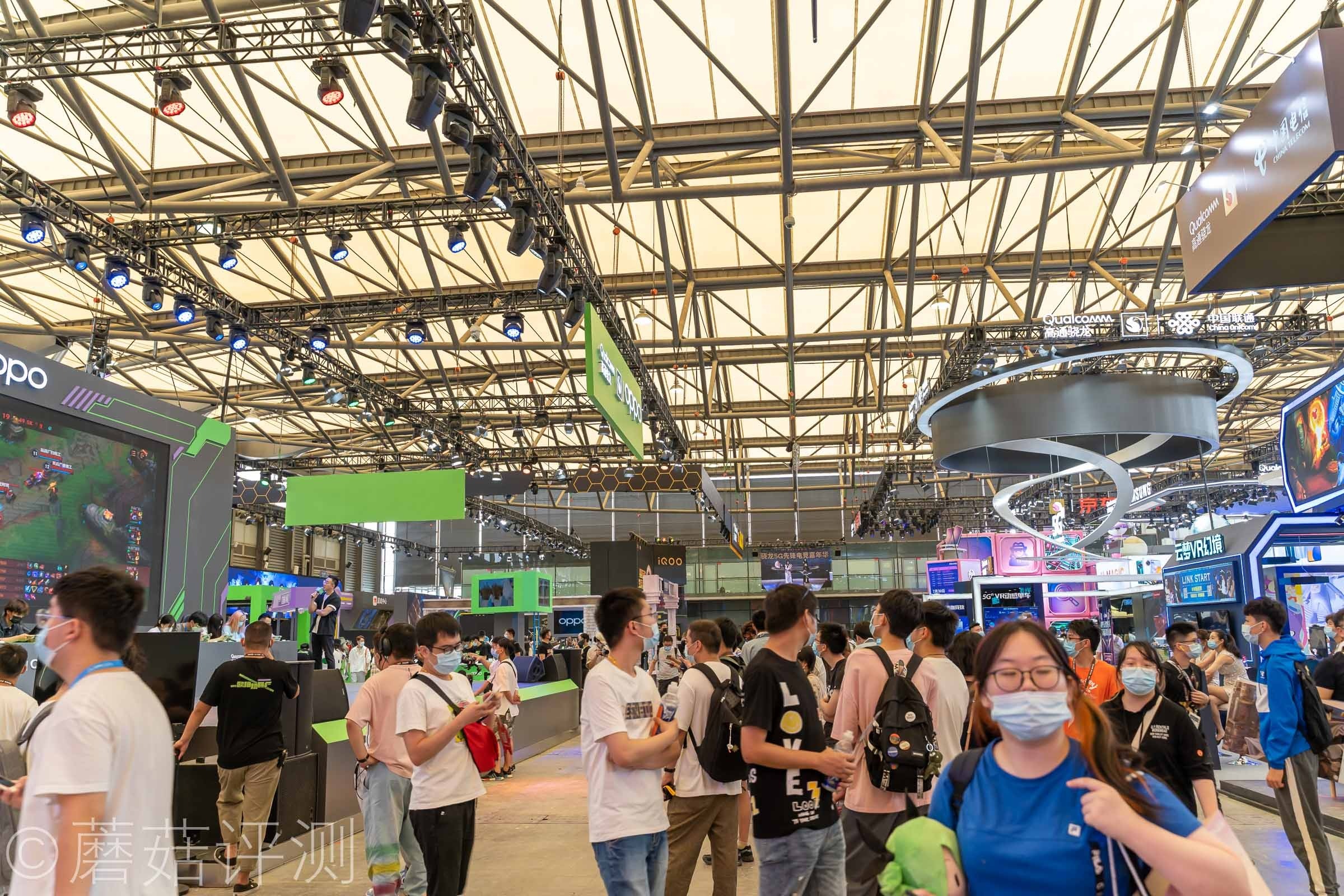 又有啥好玩的？蘑菇带你逛ChinaJoy2021，硬件、车和漂亮的小姐姐