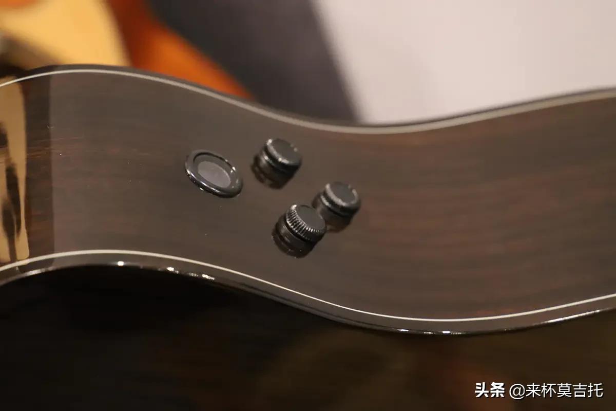 2000左右的吉他什么牌子好,吉他推荐1000到2000