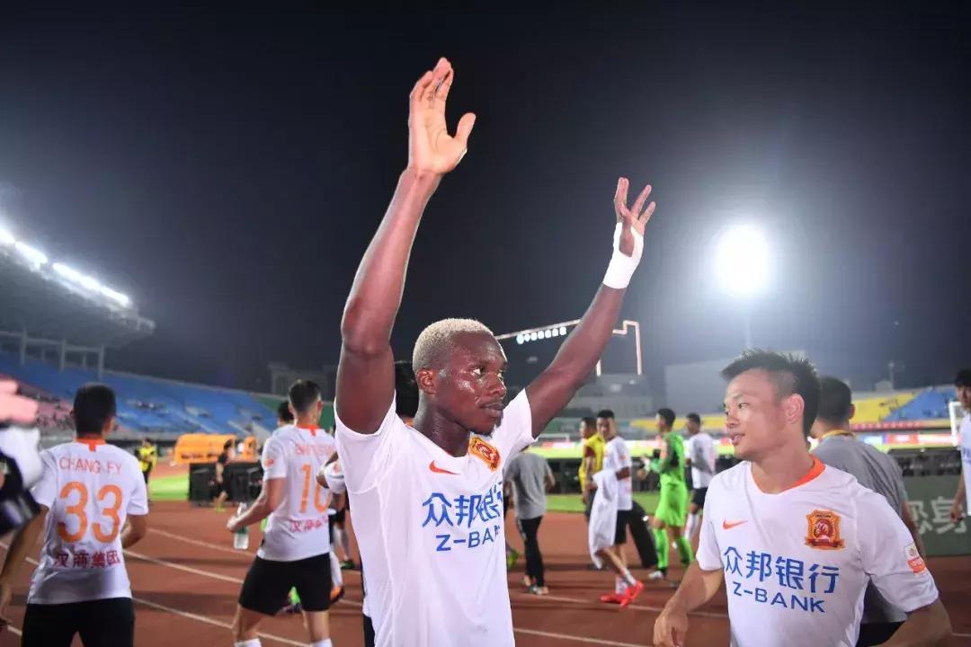 巴普蒂斯唐建功，埃弗拉锁定胜局！武汉卓尔客场2:0力克北京人和