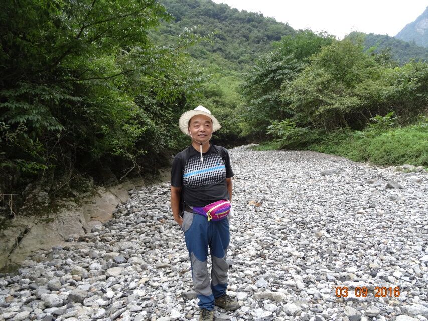 西漂湾瀑布群,建始西漂湾瀑布群