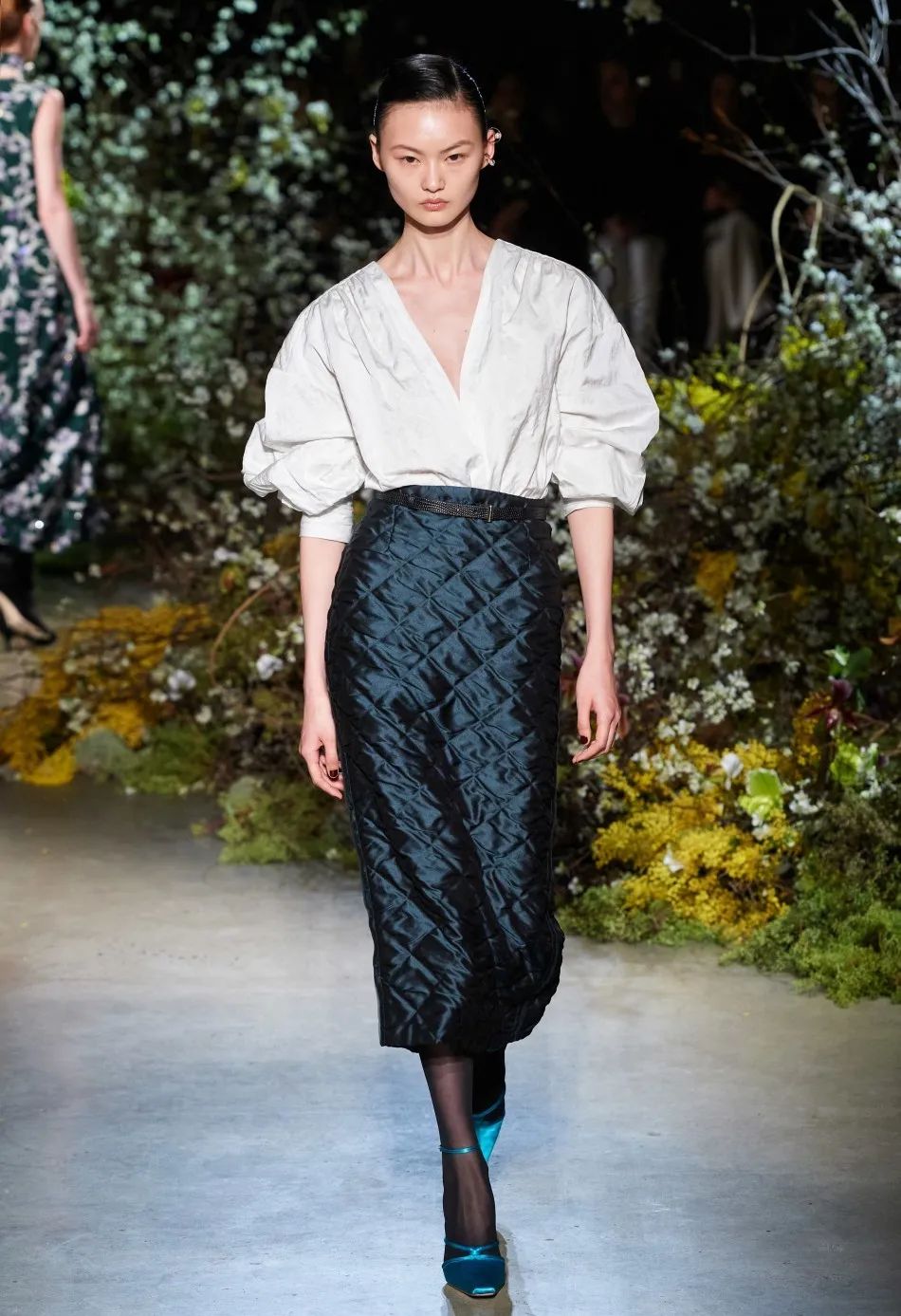 这件奶奶风的「绗缝棉袄」火了，看完我也很想买