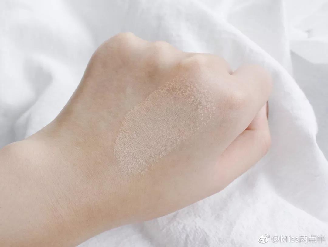 毛戈平是什么样,毛戈平没给刘晓庆化妆前出名吗