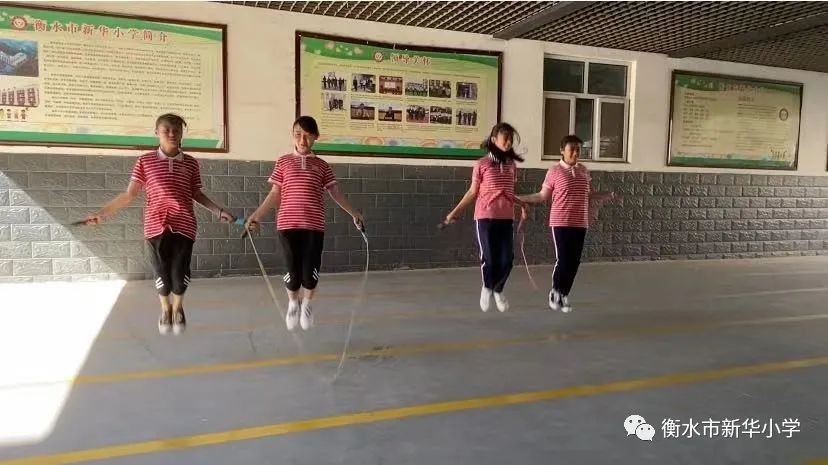 儿童学校兴趣小组,学校有三个兴趣小组共有学生180人