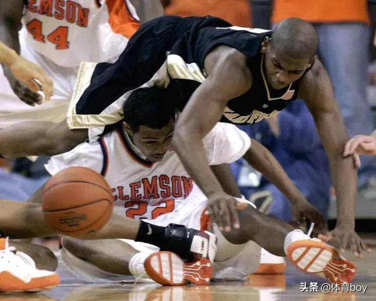 “从一开始他就是那个圣保罗”，克里斯的末路狂欢