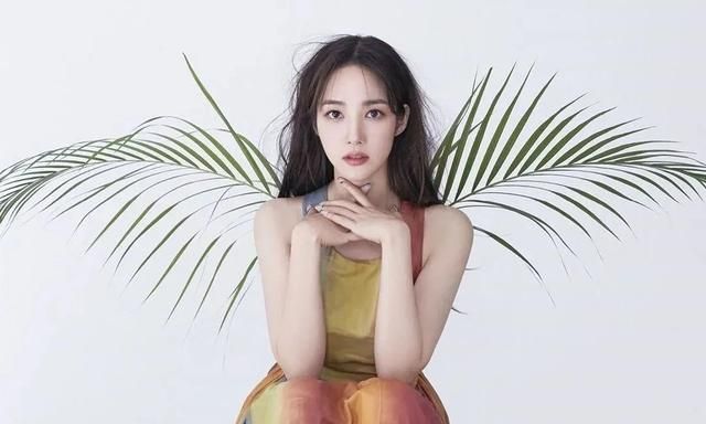 涂口红有好处嘛,涂口红可以美很多吗