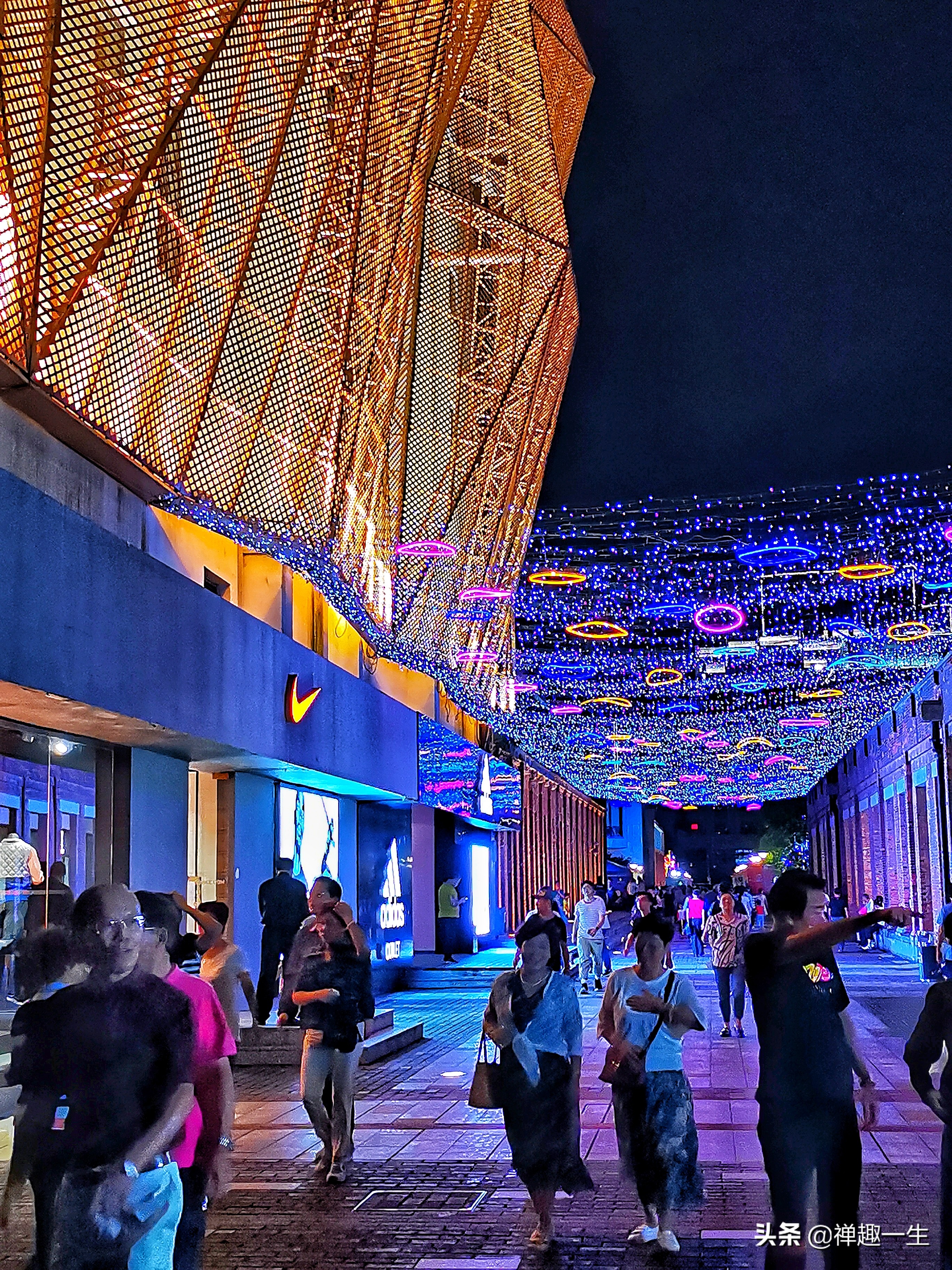 上海075两栖攻击舰在哪个区,075两栖攻击舰在上海哪里