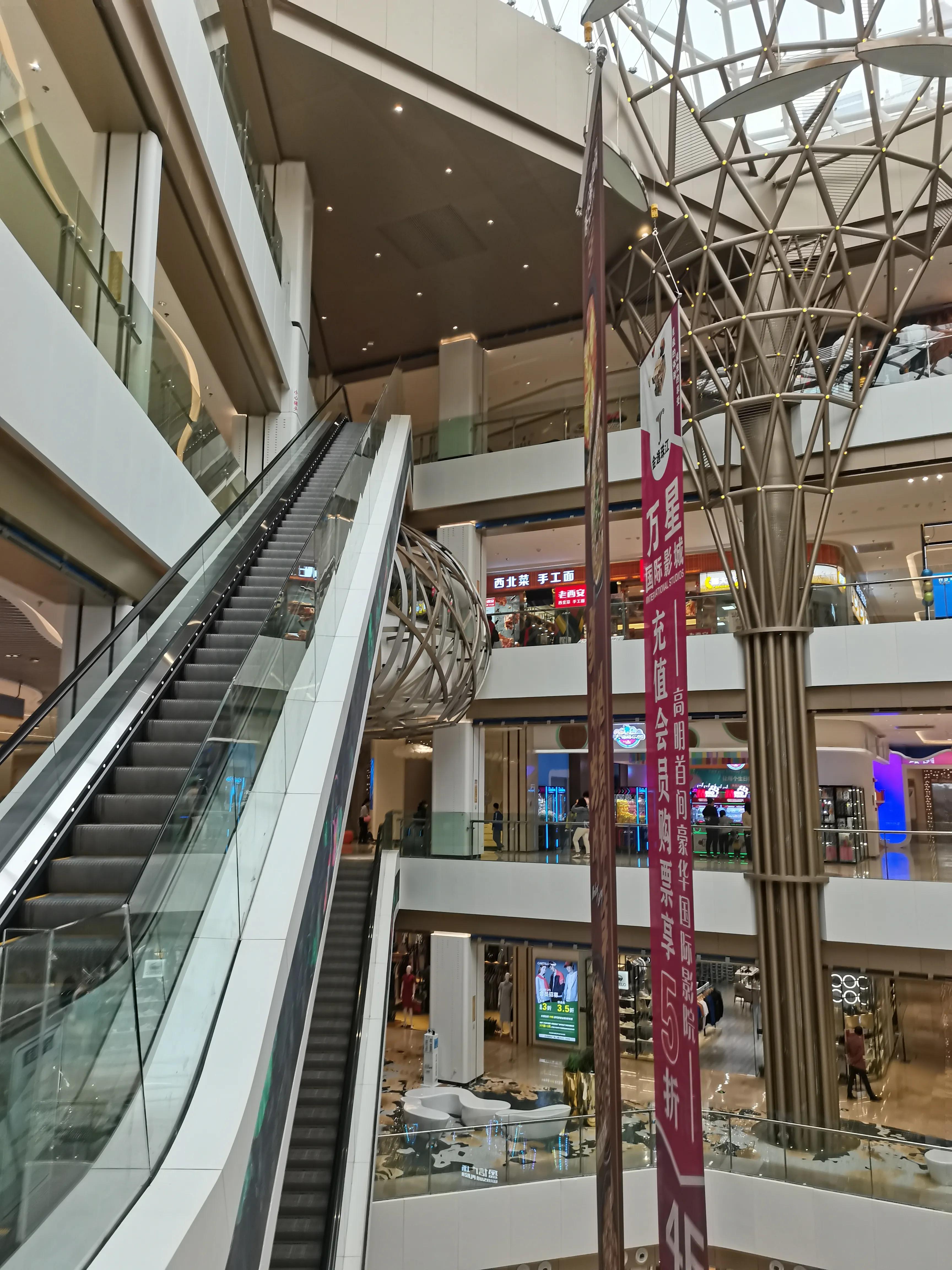 考察广东广州,考察广州市番禺区服装店