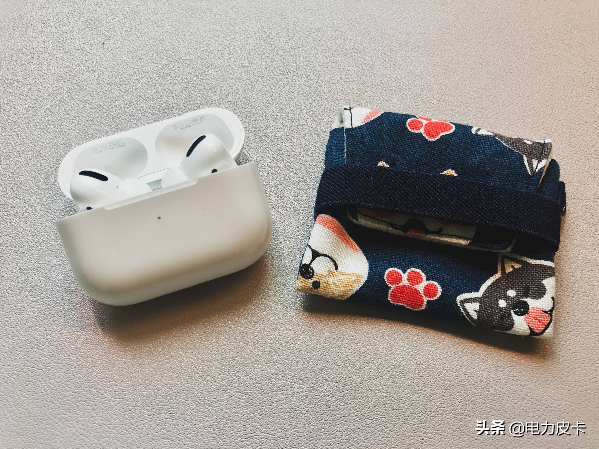 所有人都能轻松复刻的平凡桌面