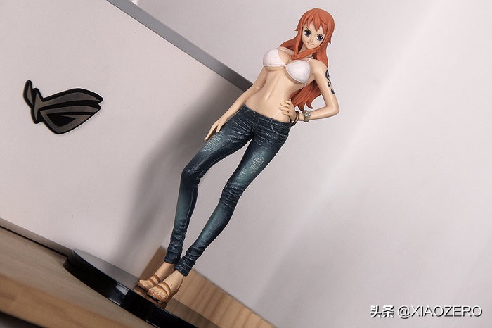 没有什么桌面几点零,折腾不止的电脑桌面好物分享