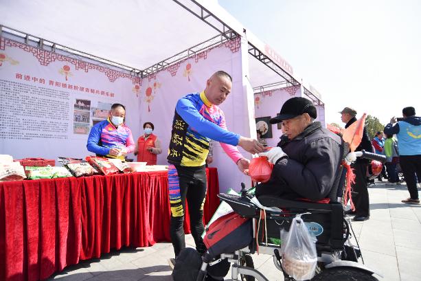 他们是新时代的“雷锋”，让爱在江阴无限绵延