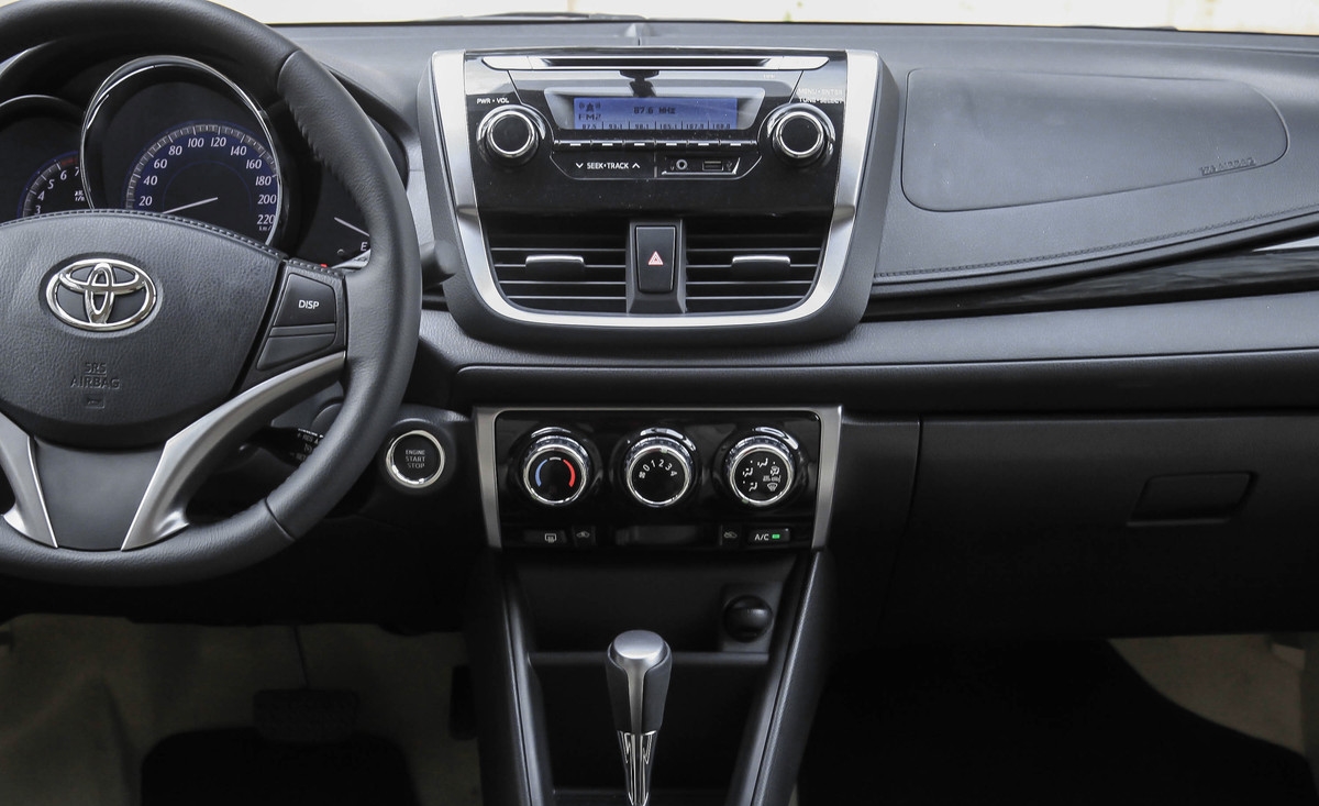 丰田轿车哪款好看空间大值得入手,丰田8万左右最建议买的车排行榜