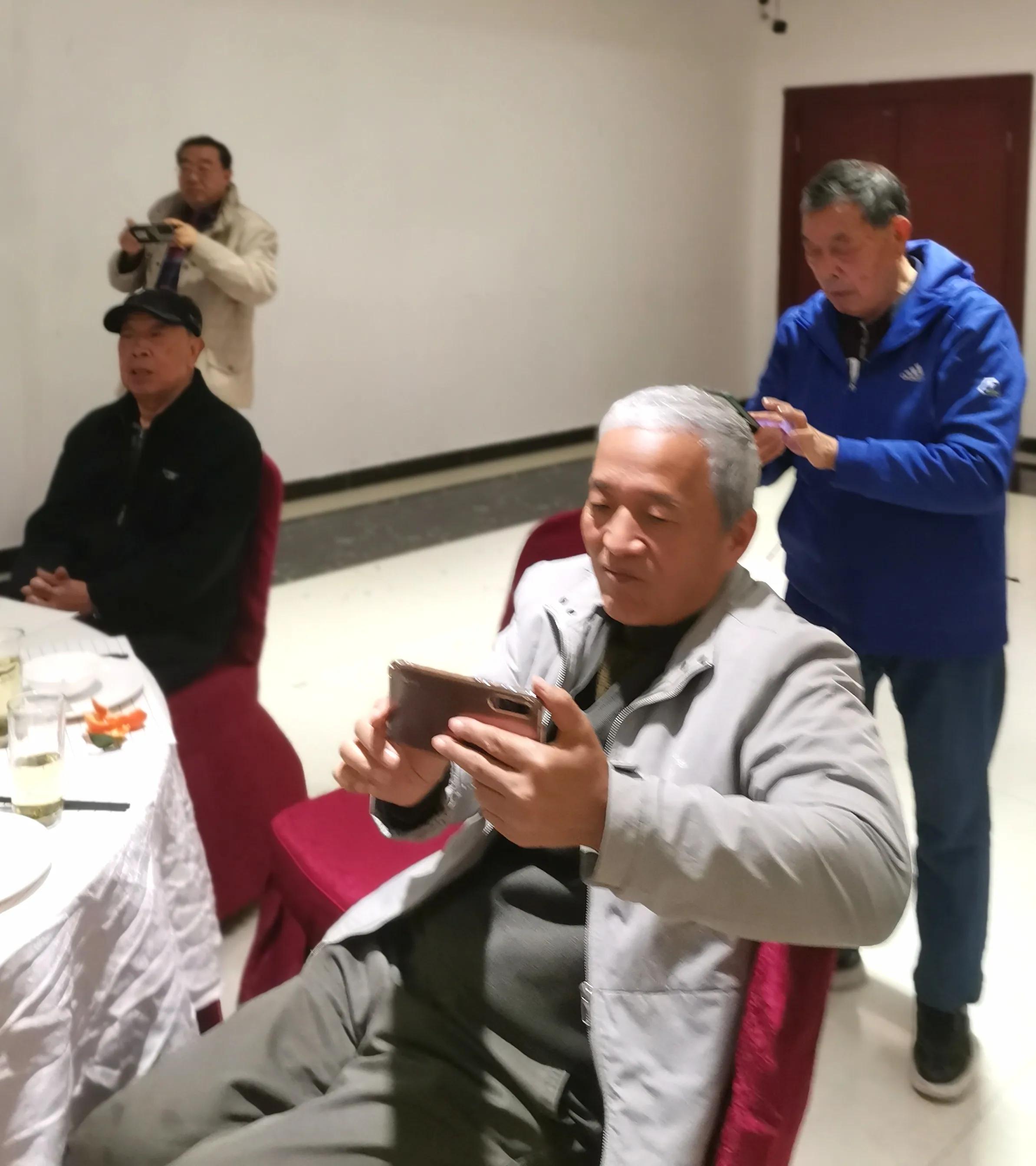 贵州大学1984级管科系同学欢聚毕节录